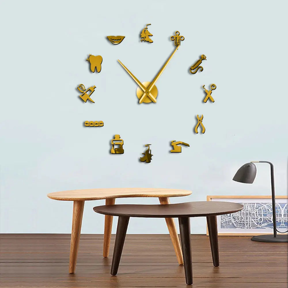 Giant wall clock for decoration