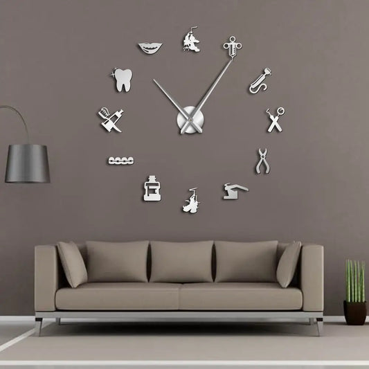 Giant wall clock for decoration