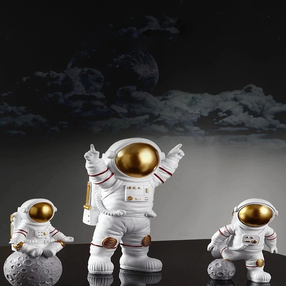 Astronaut Statue Educational Toy Home Desktop Decor